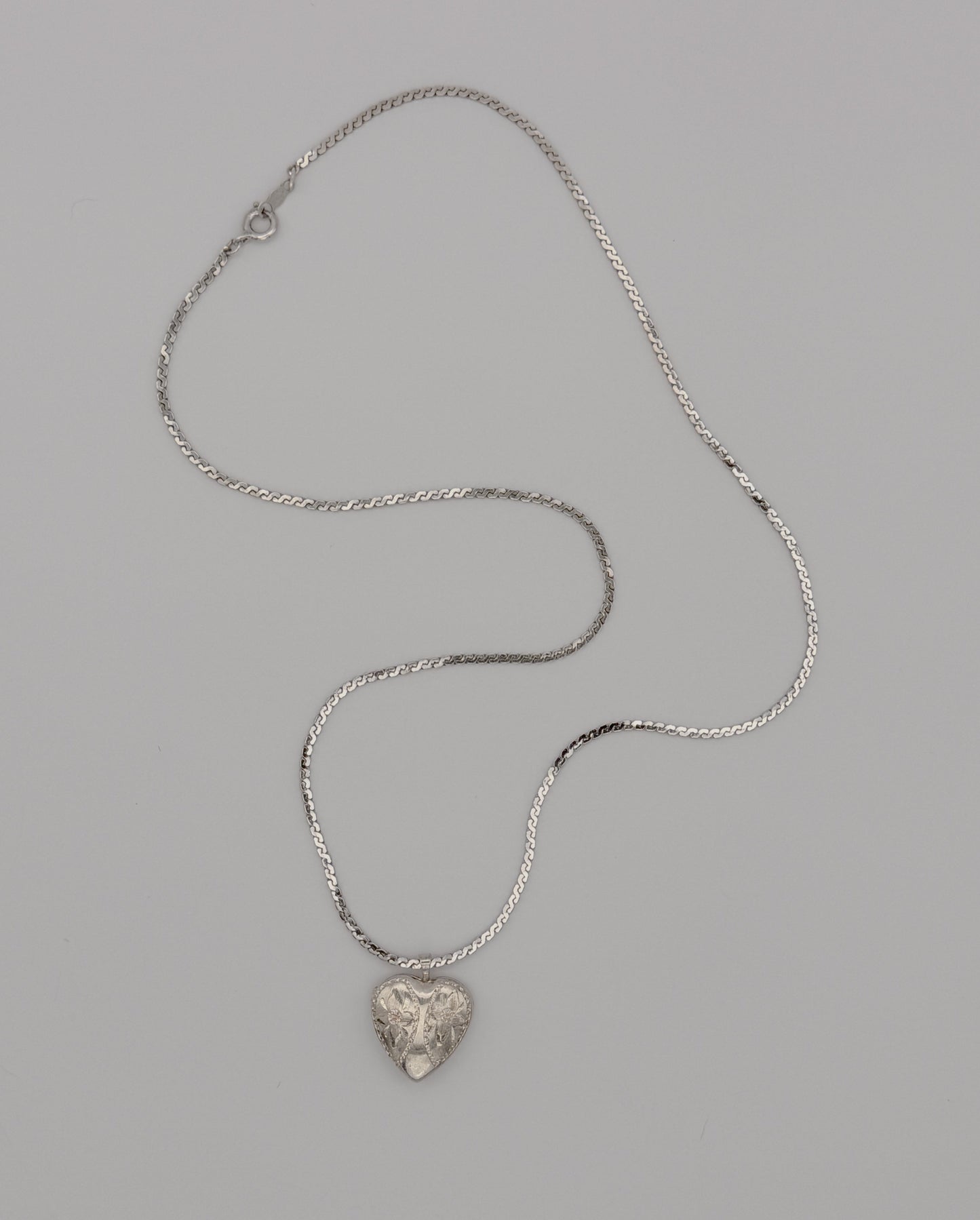1940s/1960s Vintage Reworked .925 Sterling Silver Heart Locket