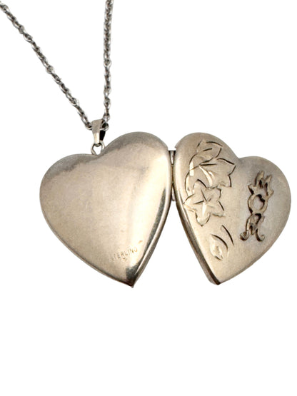 Vintage Sterling Silver Mom Heart Locket