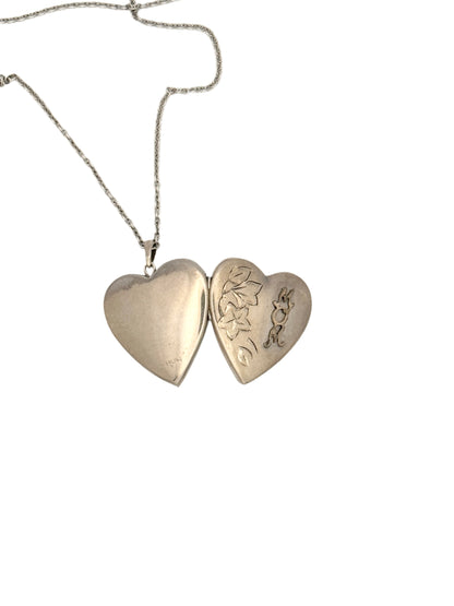 Vintage Sterling Silver Mom Heart Locket