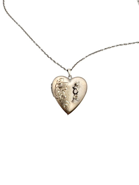 Vintage Sterling Silver Mom Heart Locket
