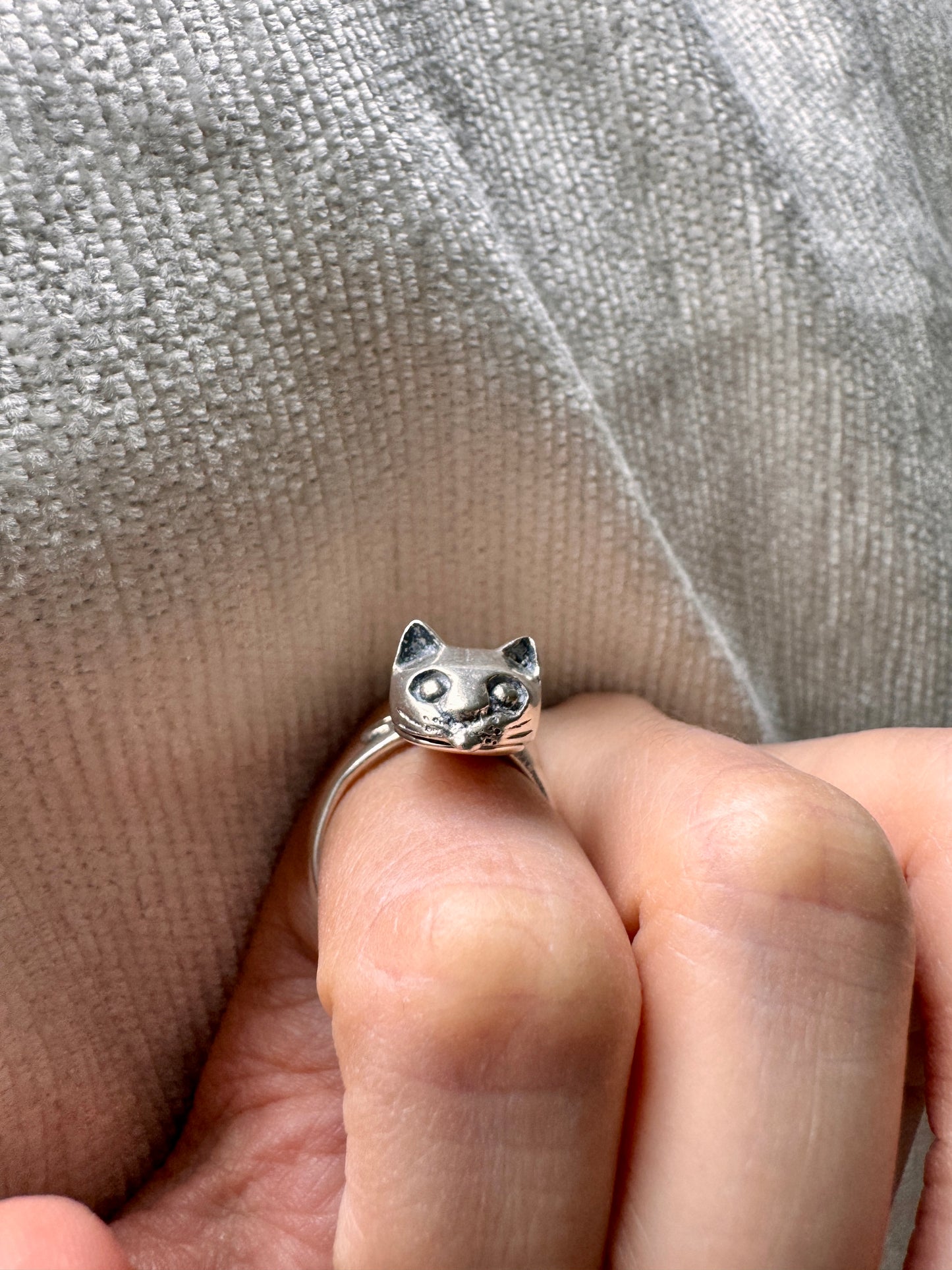 Vintage Sterling Silver Cat Poison Ring