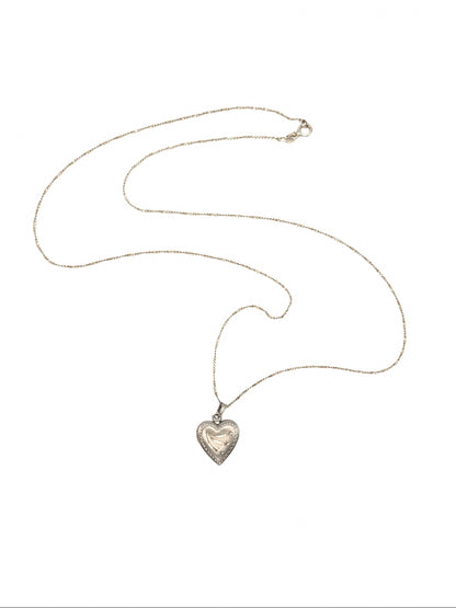 Vintage Heart Locket | Sterling Silver | Shooting Stars | Twisted Chain