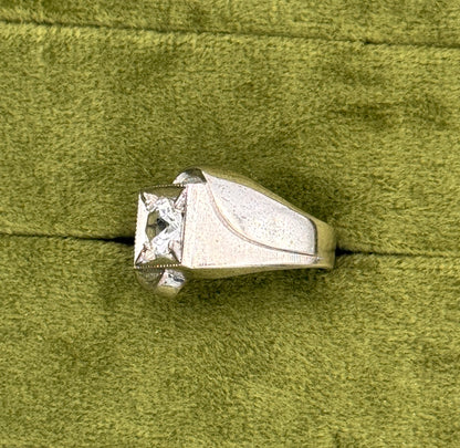 Vintage Sterling Silver Cubic Zirconia Ring